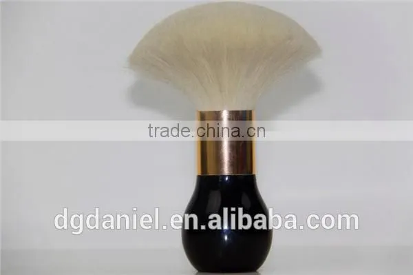 new design high quality kabuki brush Goat hair plastic facial mask brush kabuki hair product