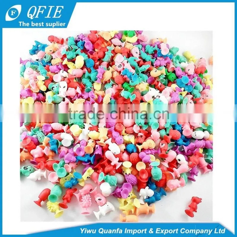 2017 newest products mini rubber colorful cartoon stikeez bulk animal toys for coin machine