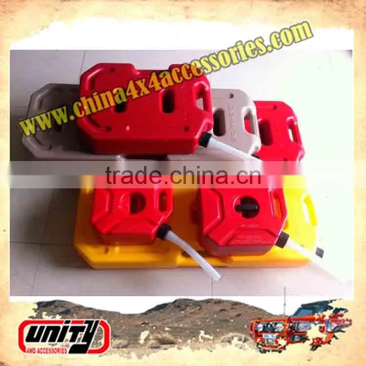 Portable ! Mini Plastic Jerry Cans , can be used as sand ladder
