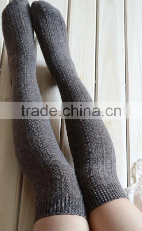 Double cylinder plain color ribbed woman wool socks
