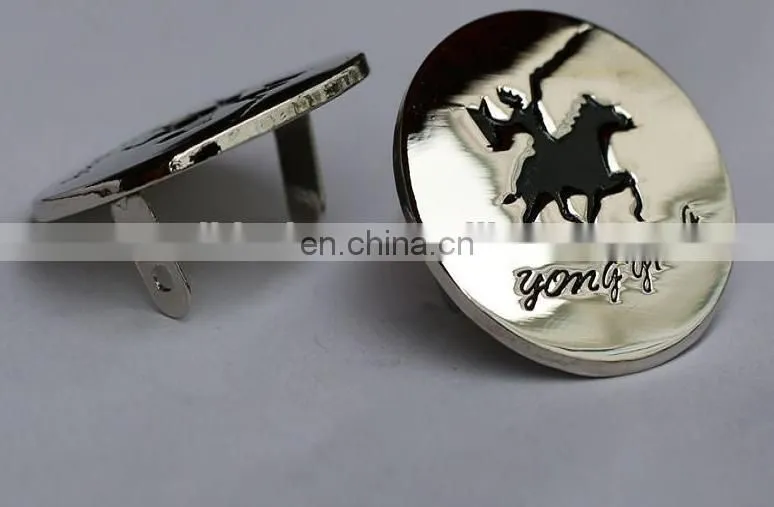 Custom Logo Gold Heart Metal Clothing Labels Garment Accessories
