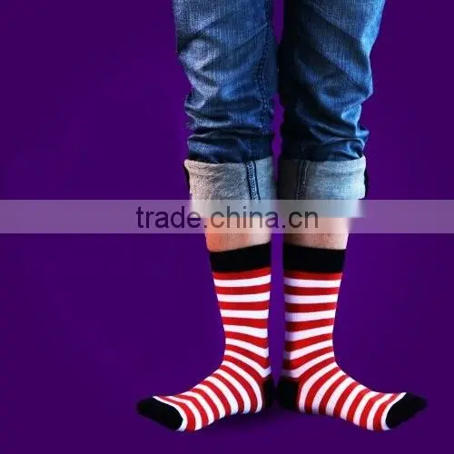 Fashion Japan girls red and white cotton tube socks wholesale