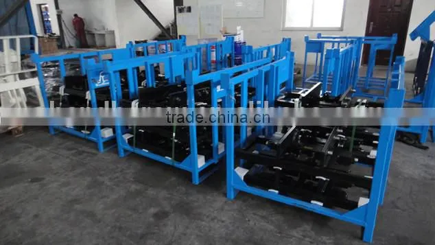 Integral forklift sideshifter