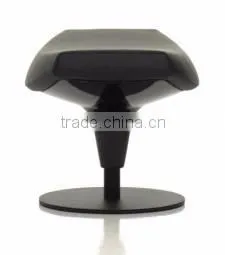 Cassina 277 Auckland Armchair with Headrest for living room