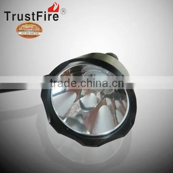 factory sales TrustFire F15-T6 rechargeable zoomable led flashlight outdoor camping led flashlight