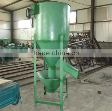 Animal feed mixing machine for poultry