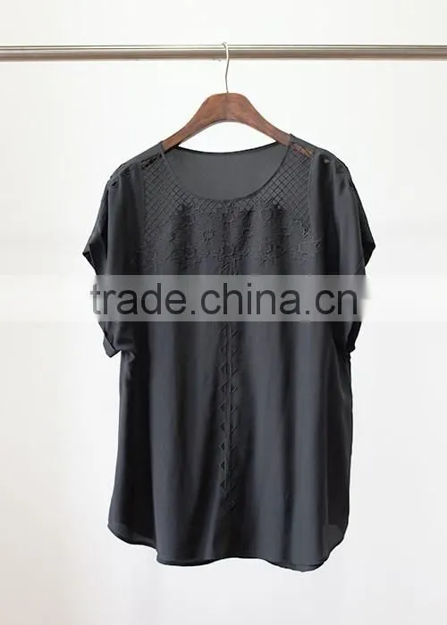 Lady fashion silk blouse with embroidery