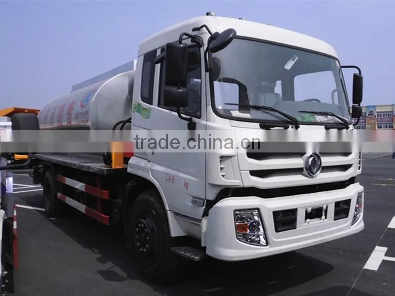The Low price 10CBM bitumen spray truck for sale with high configuration