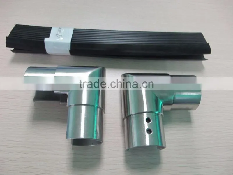 Stainless steel overflow pipe connector