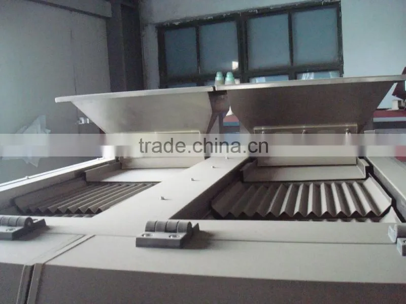 Simple structure easily operating automatic high speed counting machine