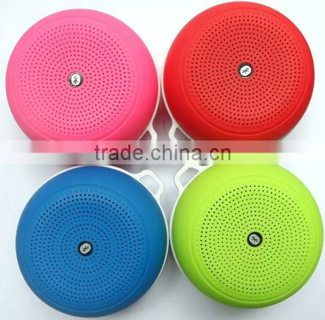 Hot selling novelty wireless bluetooth mini beats audio speaker with holder