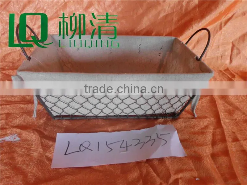 Cheap Handmade Wire Storage Basket With Cloth Linner