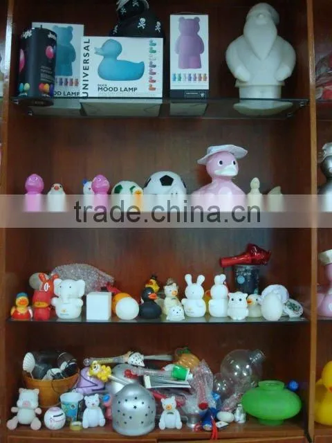 led flashing gift toy lamp