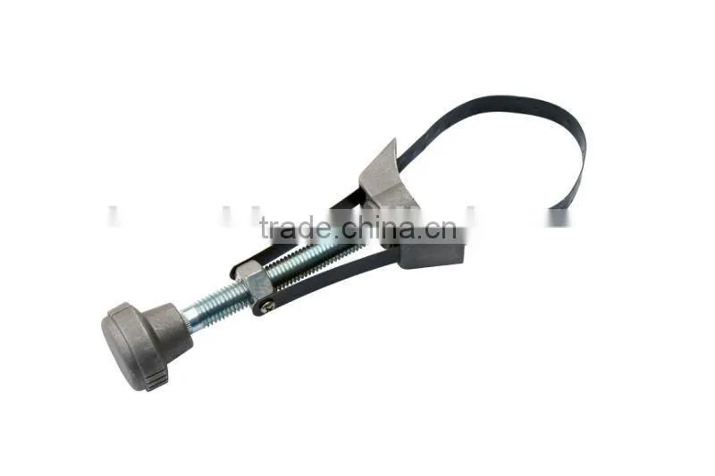 Oil filter wrench