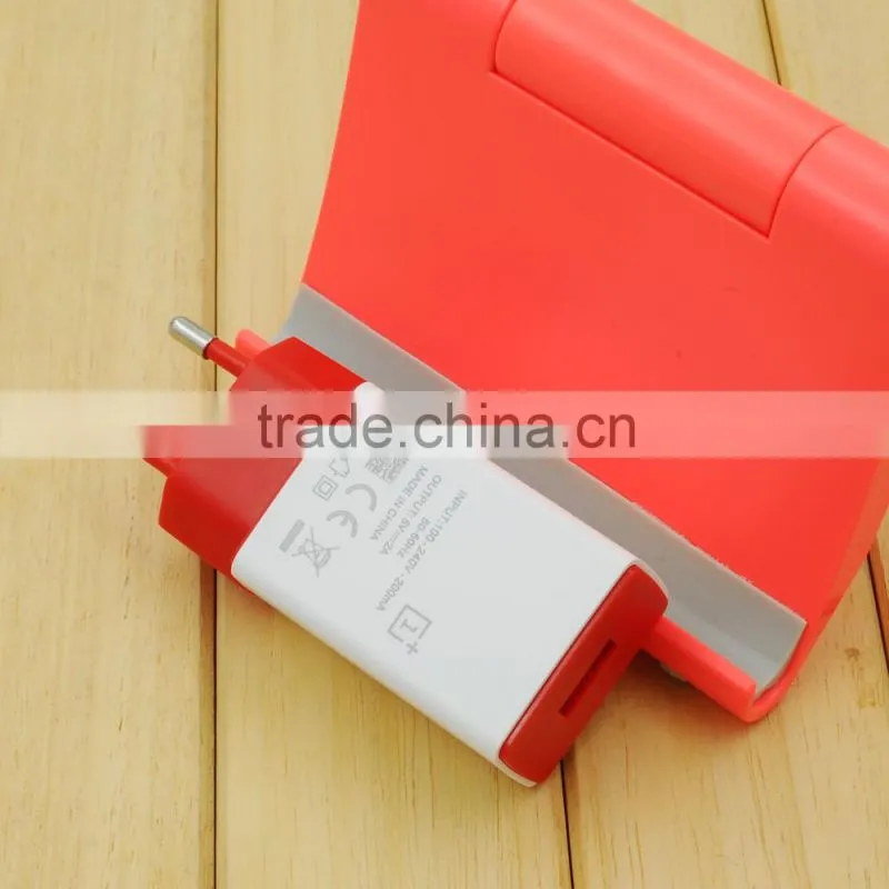 PNGXE 2016 new mobile phone travel charger 5v 2.1a US/EU plug usb travel charger