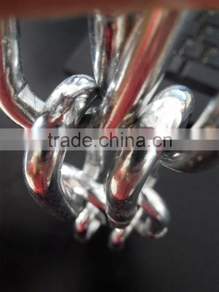 different colors of dog chain with soft lead