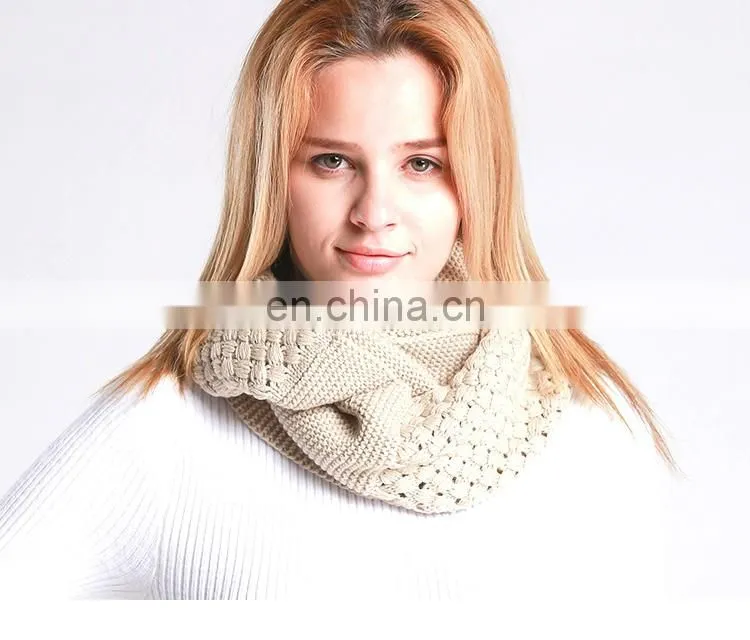2018 Popular young girl solid color fashion scarves oversize loop scarf knitting