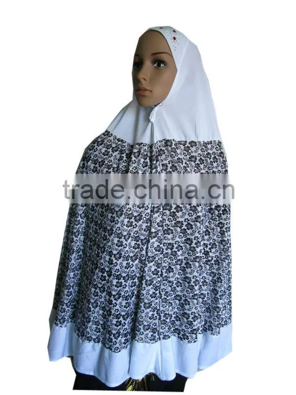 A526 Printed 1.1*1.2m BIG HIJAB
