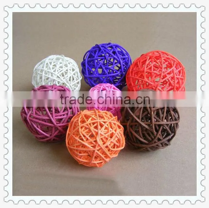 woven natural rattan balls wholesale for outdoor decoration