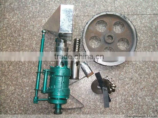 2012 best seller small multifunctional snack extruder machine