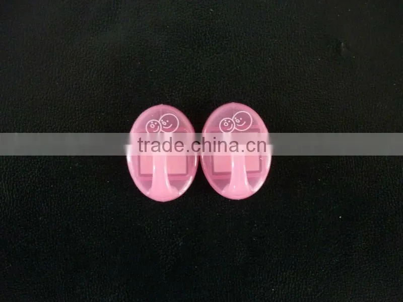colorful fashion.plastic strong magnetic hook for The refrigerator