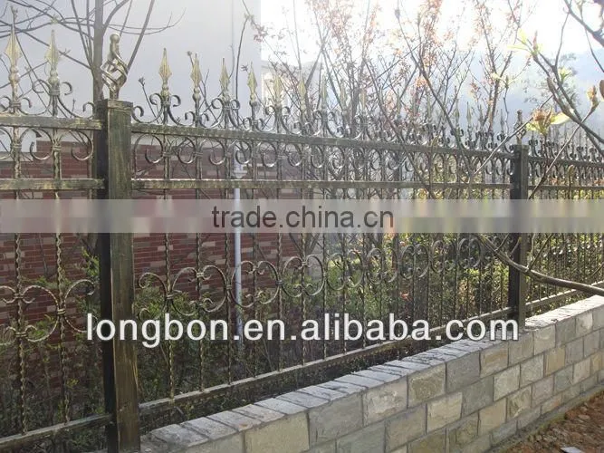 2015 Top-selling modern artistic ornamental iron fence
