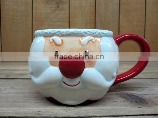 Hot selling Ceramic christmas santa mug emboss
