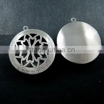 33MM vintage style antiqued silver flower engraved filigree round photo locket pendants DIY supplies 1113019