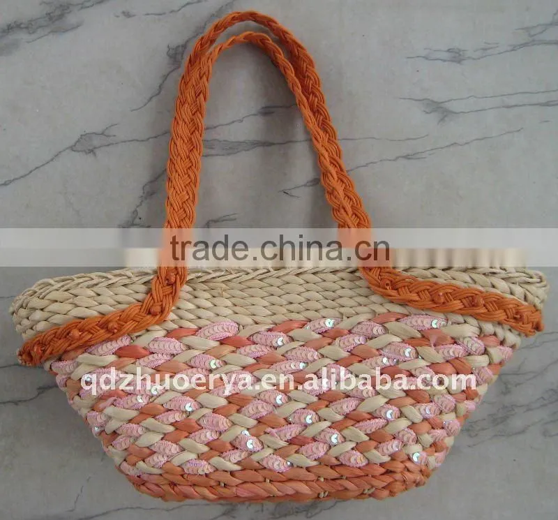 lady straw bag