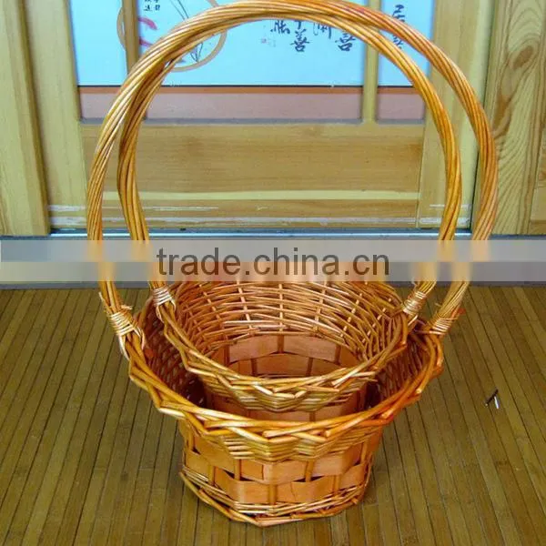Nice Beautiful exquisite wedding flower baskets