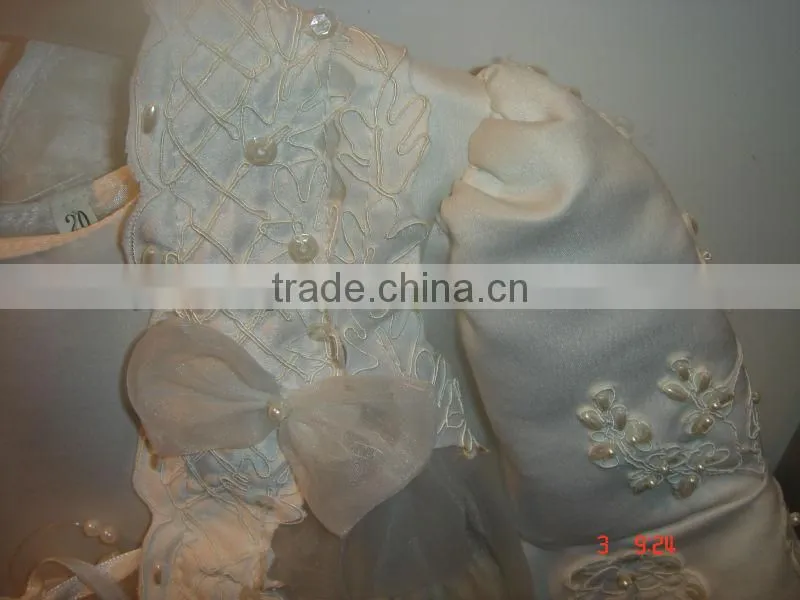 girls chic dresses muslim worshippers wear