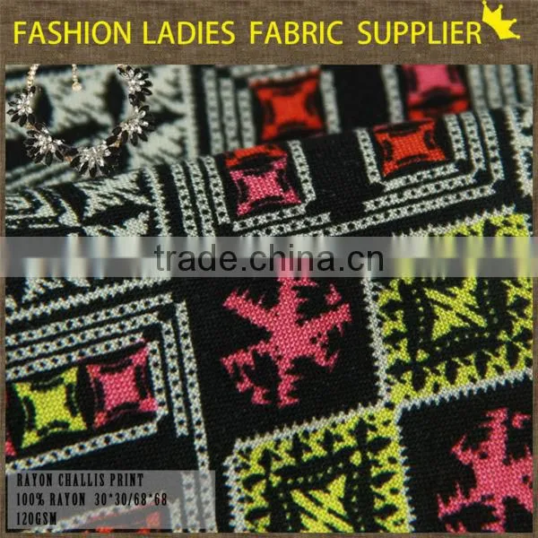 new fashion100% rayon print fabric 3D digital printing flower pattern fabric sloth dress shirt fabric