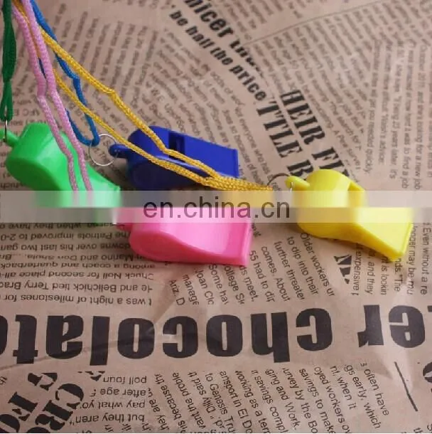 Cheap Plastic Whistle with Lanyard