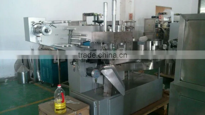 Ball lollipop packing machine automatic