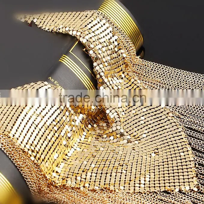 latest jewelry fashion Alloy gold charming chain tassel wholesale chunky statement necklace