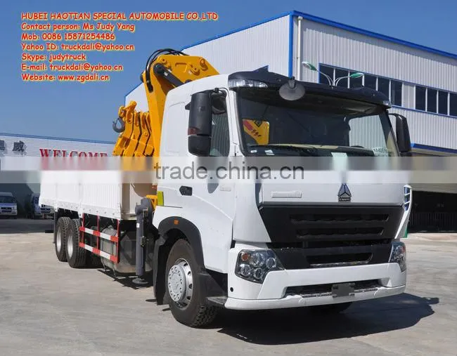 HOWOA7 10Ton Knuckle Boom Cranes For Sale