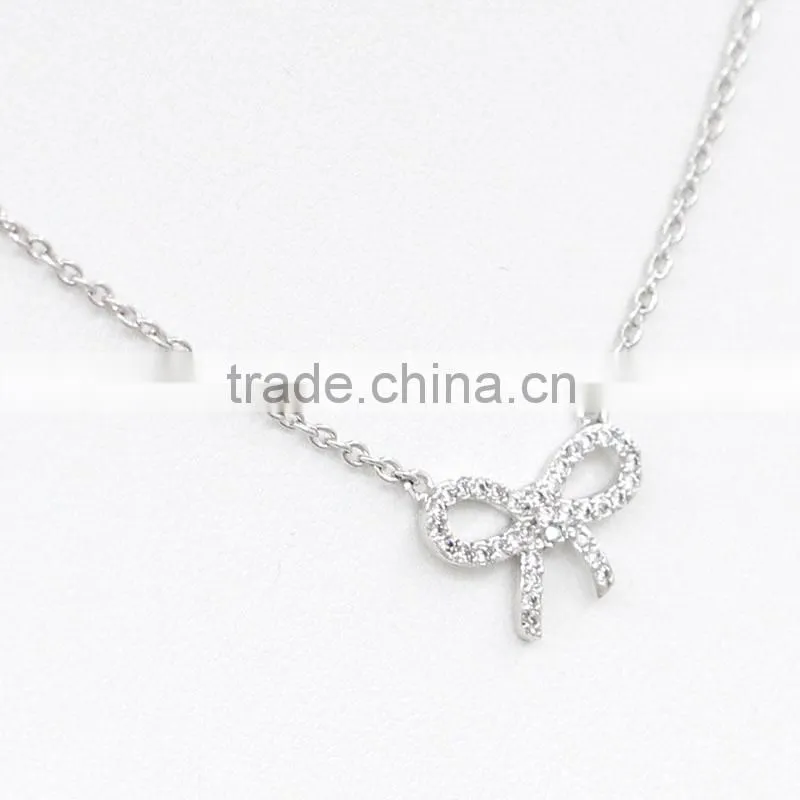 2016 Fashion Butterfly Design Crystal Necklace