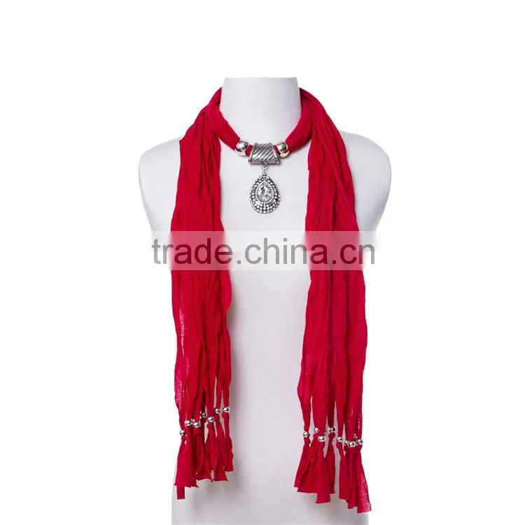 2016 New design tear drop shaped pendant scarf