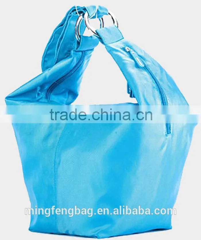 Custom Fasionable Tote and Shoulder 600D Oxford Waterproof Yoga Mat Storage Bag Yoga Bag for Women