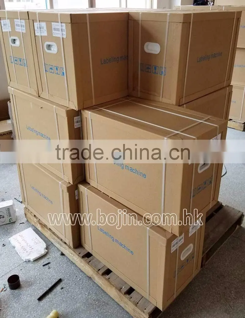 Pencil labeling machine