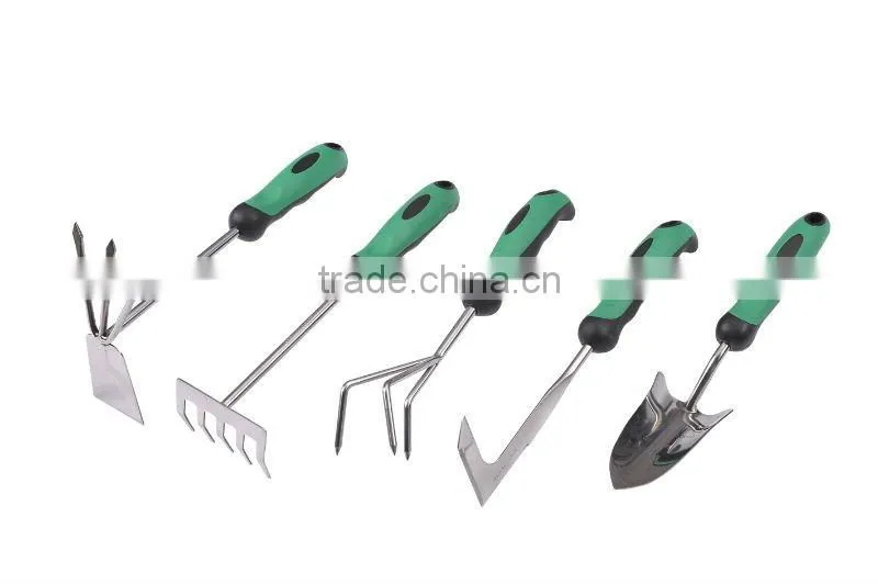 STURDY EASY-GRIP HANDLE GARDEN TOOL