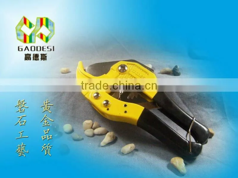 Tubing cutting/PVC pipe cutting