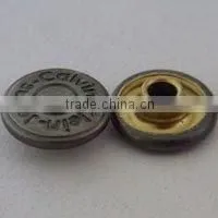 Fashion metal rivets