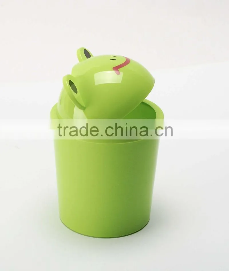 Animal design trash can, Frog shaped cartoon plastic garbage can
