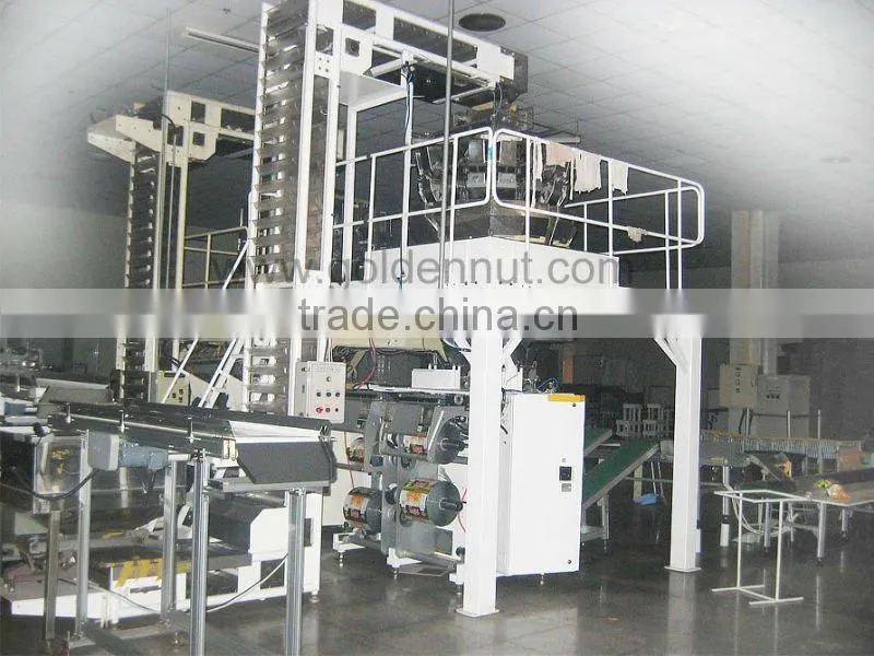 Peanut packaging machine