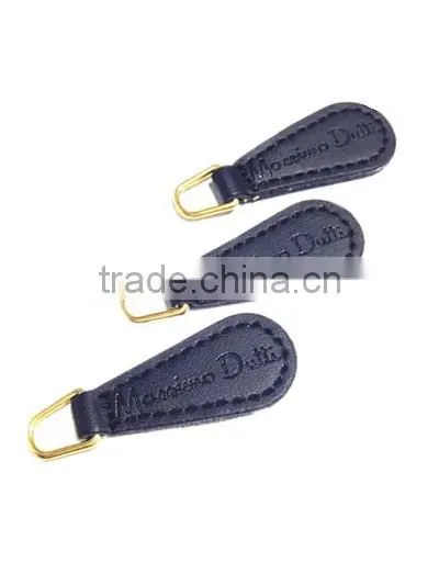 China Factory Shopping Online High Quality 3D PVC Zipper Puller