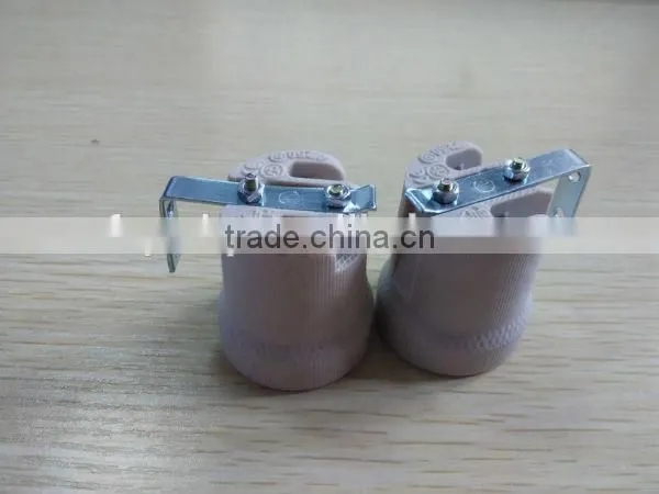 E27 Porcelain/Ceramic Lampholder F519 with Iron Bracket