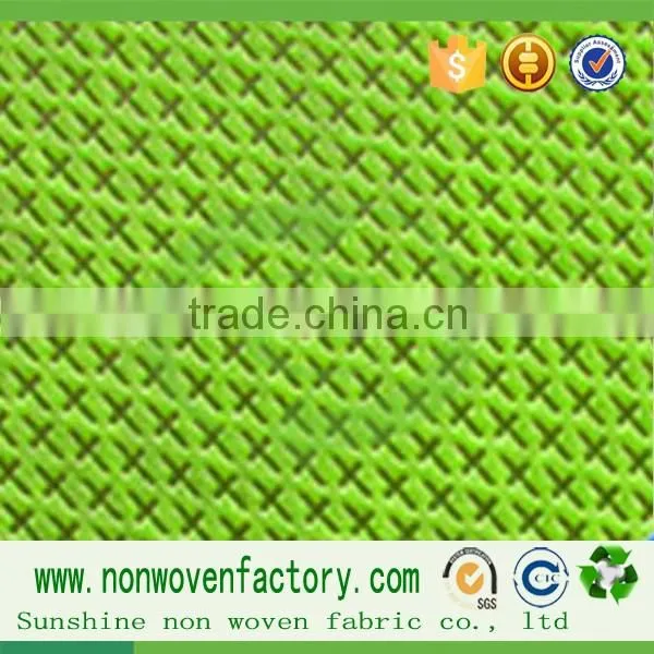 Polypropylene nonwoven fabric raw material, spunbonded polypropylene nonwoven fabric, bulk cross stitch fabric