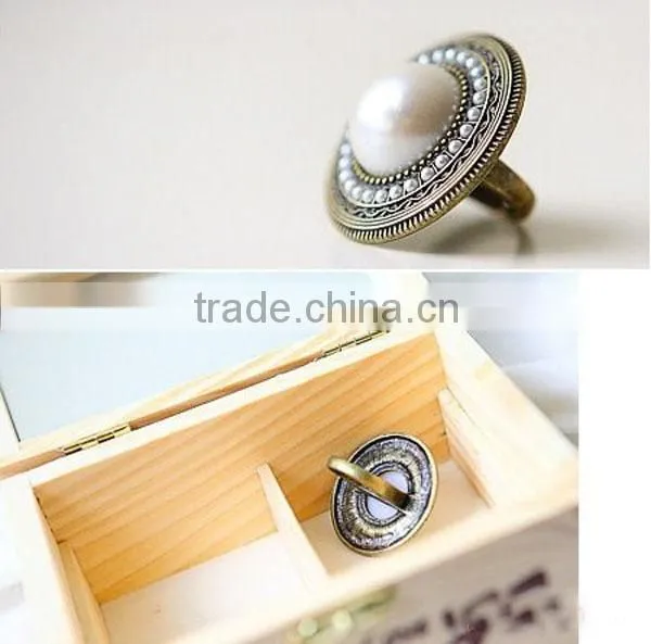 Bohemia Style Round Big White Pearl Antique Bronze Plated Ring