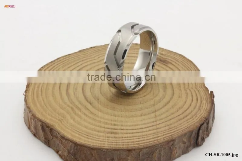 Low Price Titanium Ring Jewelry Black Walnut Wood Inlaid Titanium Rings